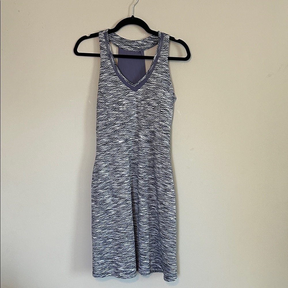 MPG Textured Gray and White Mini Dress